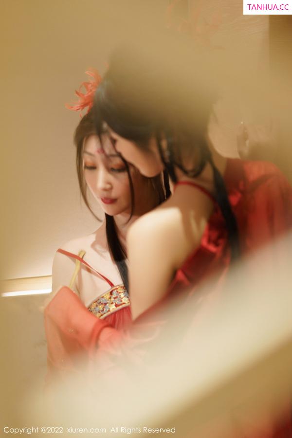 laura阿姣  [XiuRen]高清写真图 2022.12.30 No.6068 laura阿姣＆妲己_Toxic 美臀美腿第11张图片